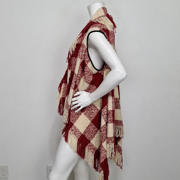 Red & Cream Cowgirl Fringe Plaid Open Front Western Cozy Sweater Vest One Size - Picture 4 of 8